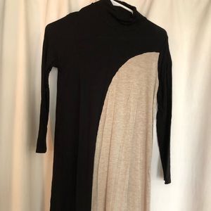 Weston Anthropologie yin yang turtleneck dress size small